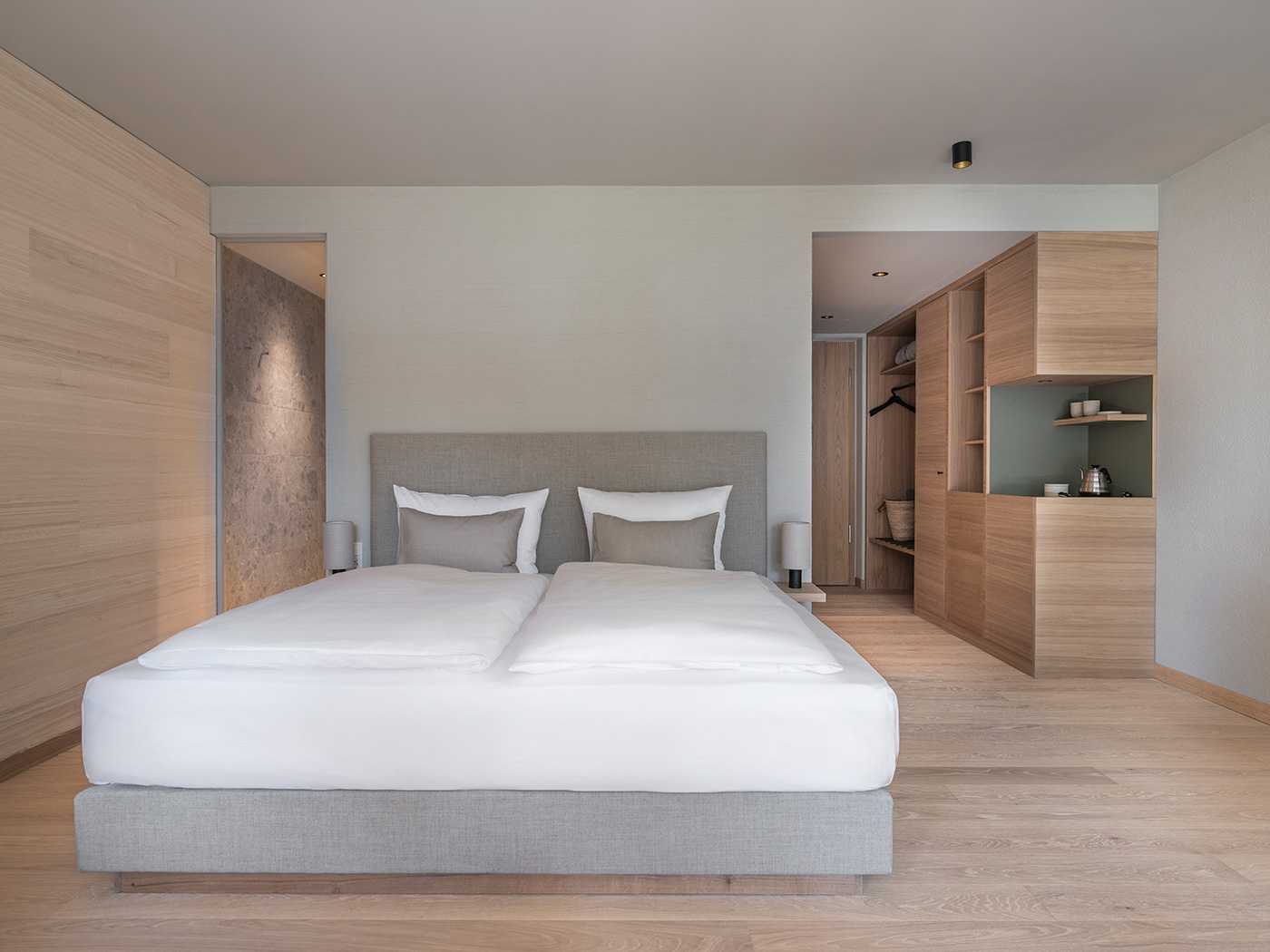 Seegut Zeppelin Park View Room R 02