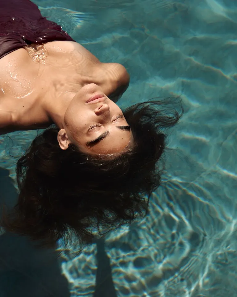 18 Female Wellness Sir Victor Pool Woman