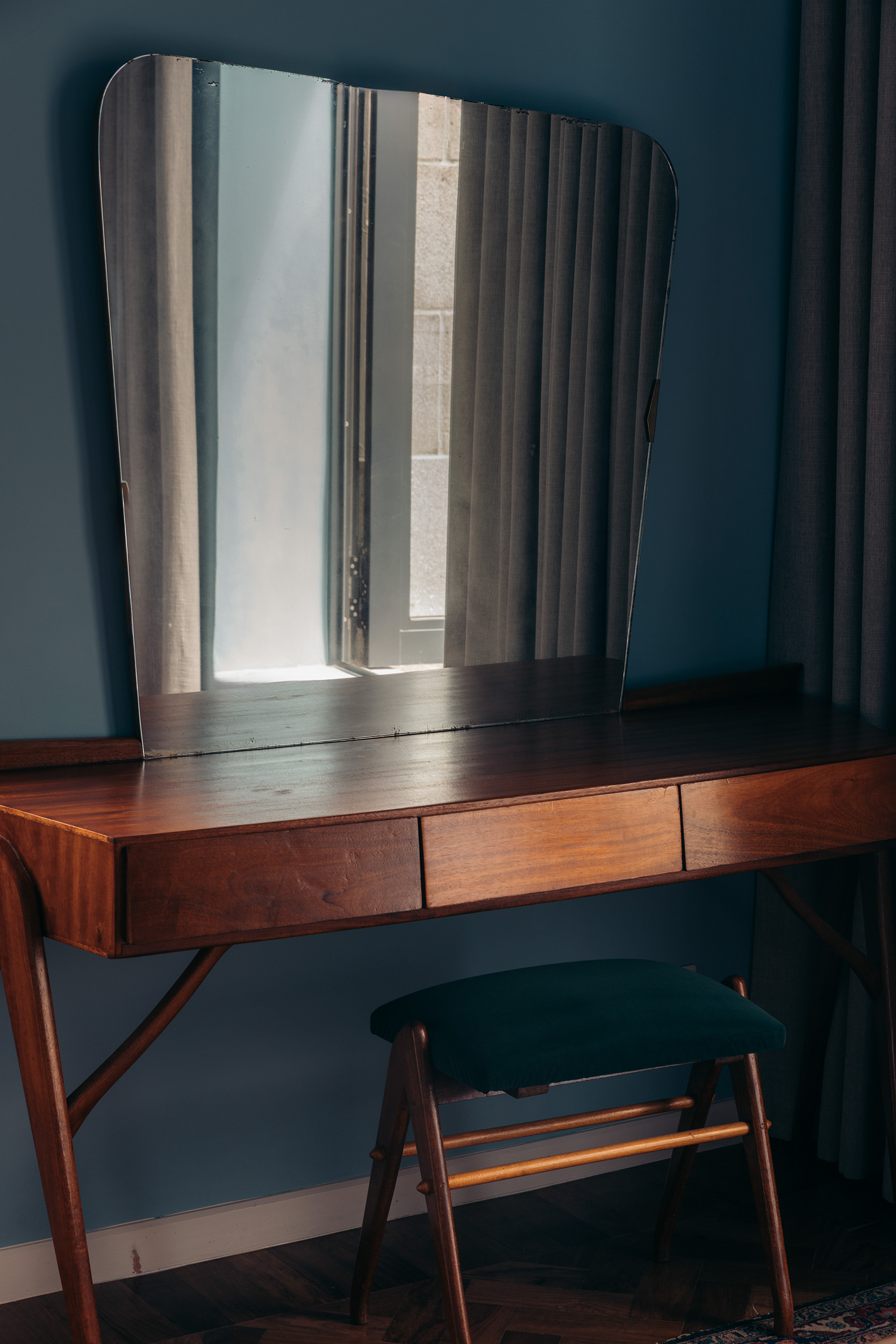 G 14 Gorgeous George