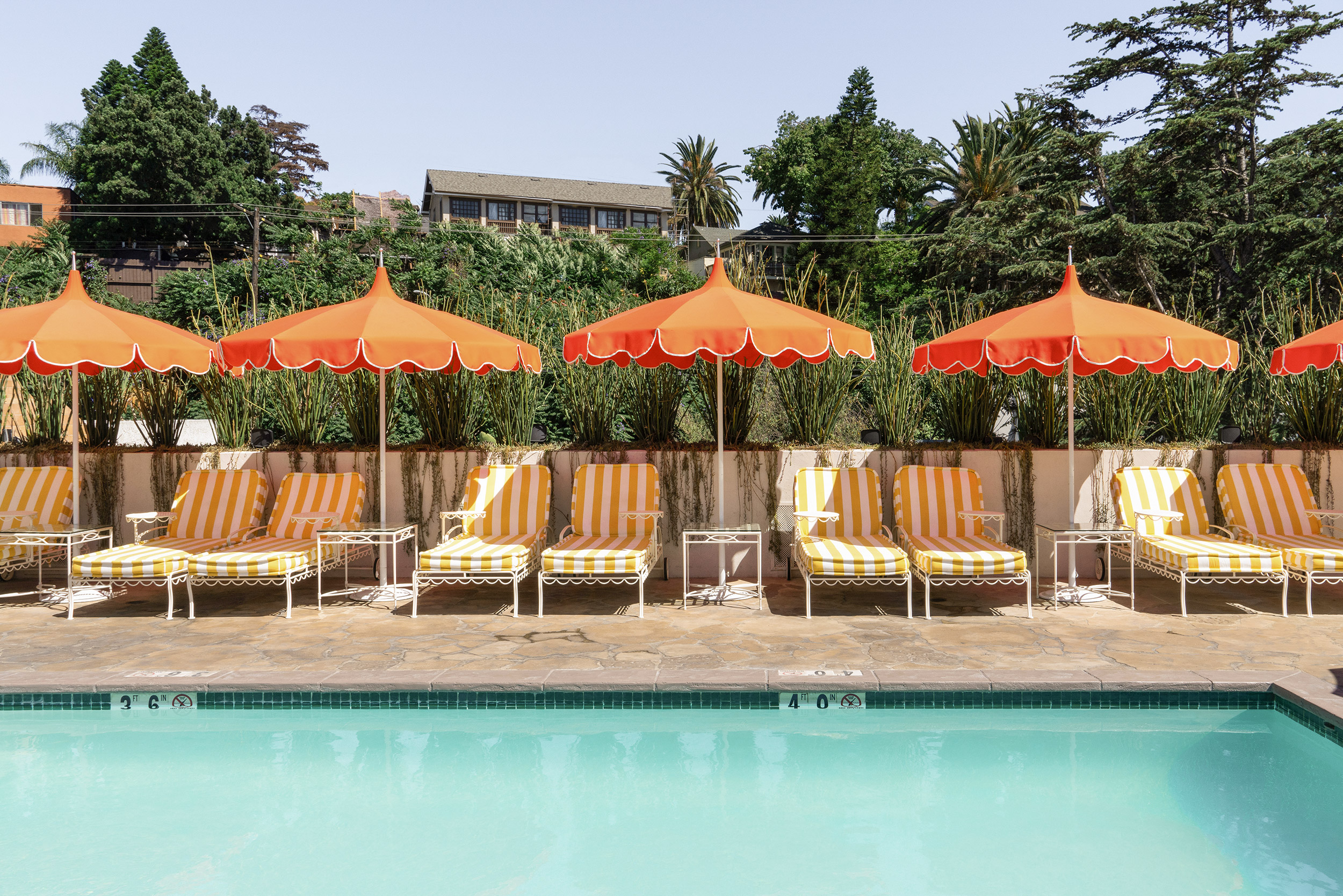 G 08 Silver Lake Pool And Inn Usa