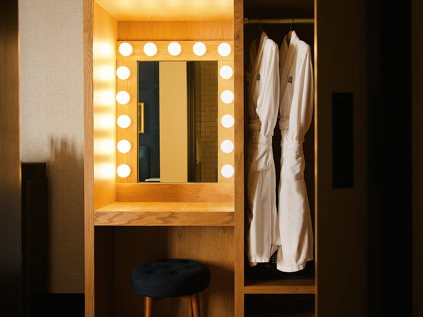 Juliette Queen Be 03