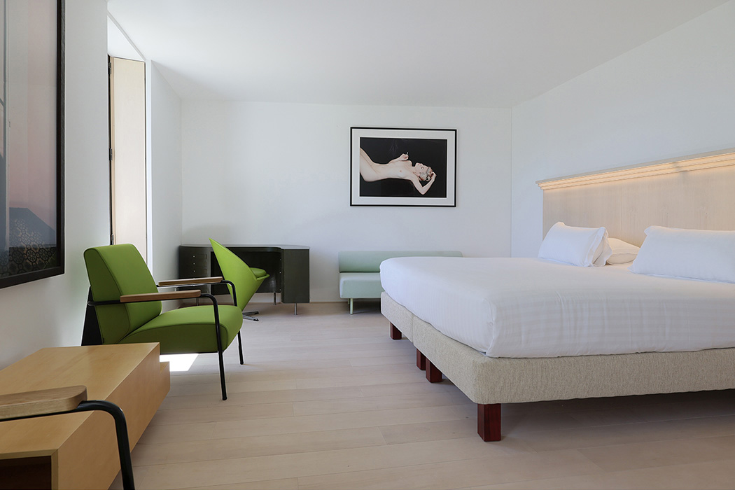 Domaine Andeols Junior Suite R 09