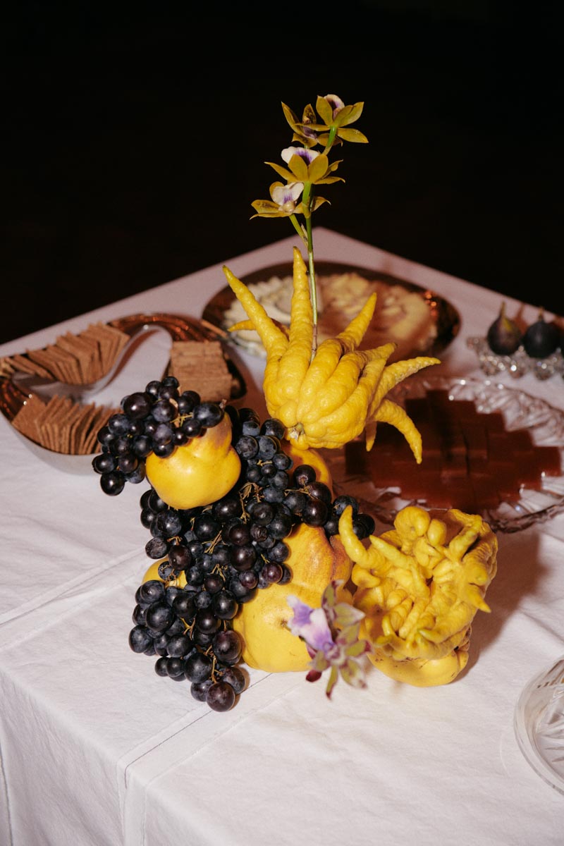 DH SALES23 S London Travel Pro 03