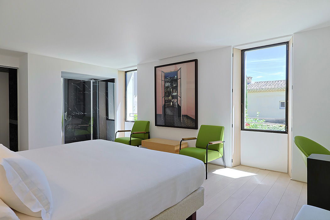 Domaine Andeols Junior Suite R 08