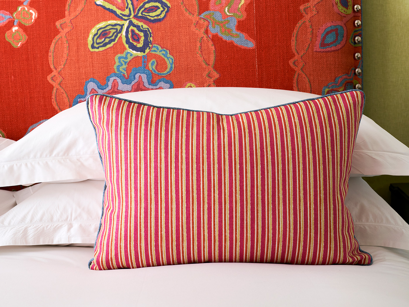 Warren Street Three Bedroom Songbird Suite R 10