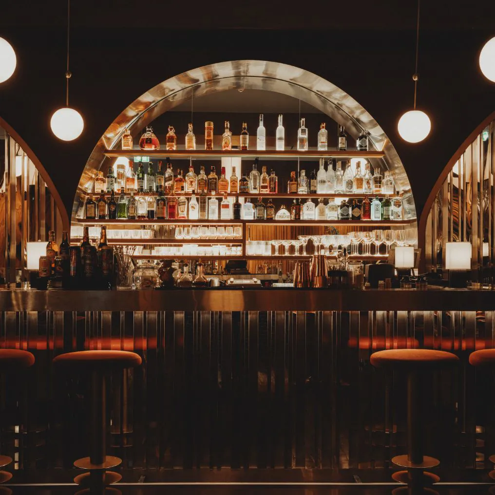 Public House Bangkok Theme Box 03 Food And Drink 01