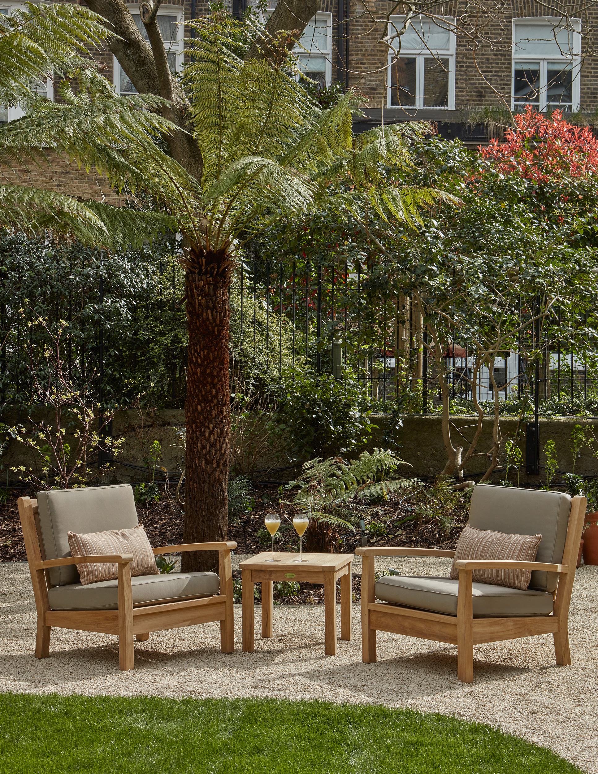 G 15 Templeton Garden London Rooms