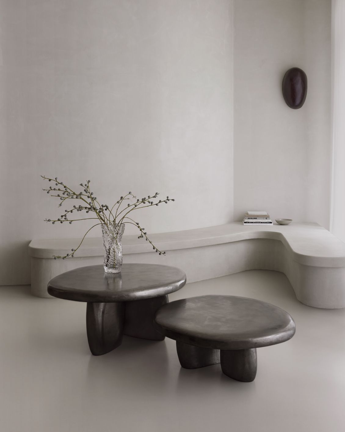 14 DH Homestory With Deglan Vaders Dye Interior Design Tables