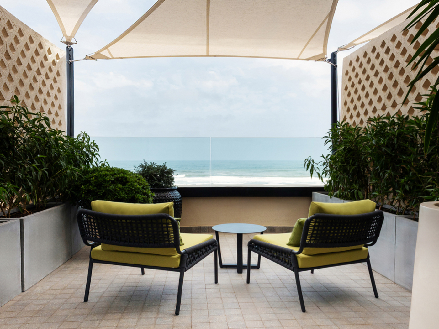 Villa Sahrai Deluxe Queen Terrace R 02