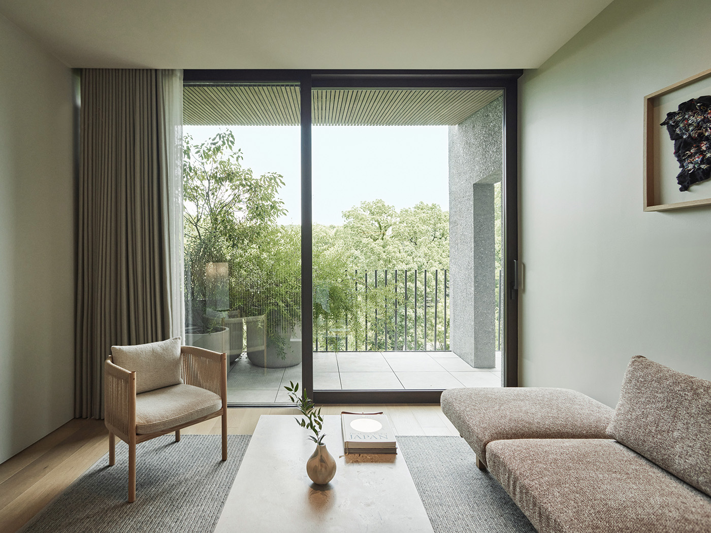 Trunk Hotel Yoyogi Park Park View Suite Balcony R 01