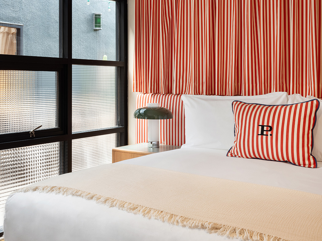 Palihotel Melrose Courtyard King V2 R 03