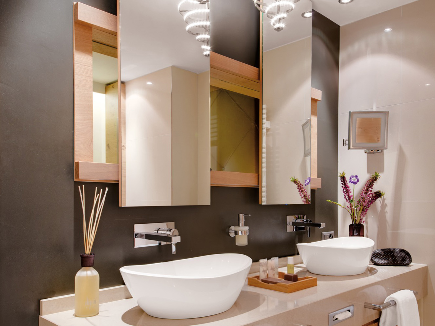 Giardino Mountain Suite V2 R 05