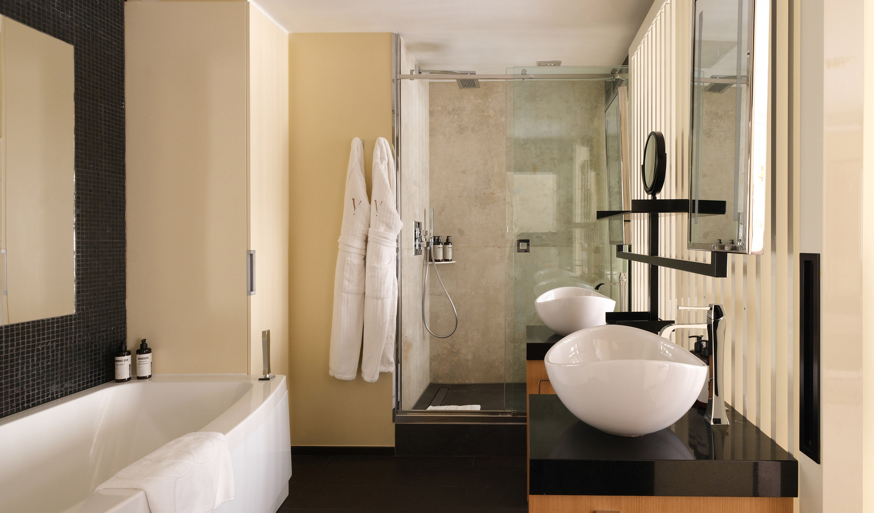 G 04 Five Seas Hotel Cannes