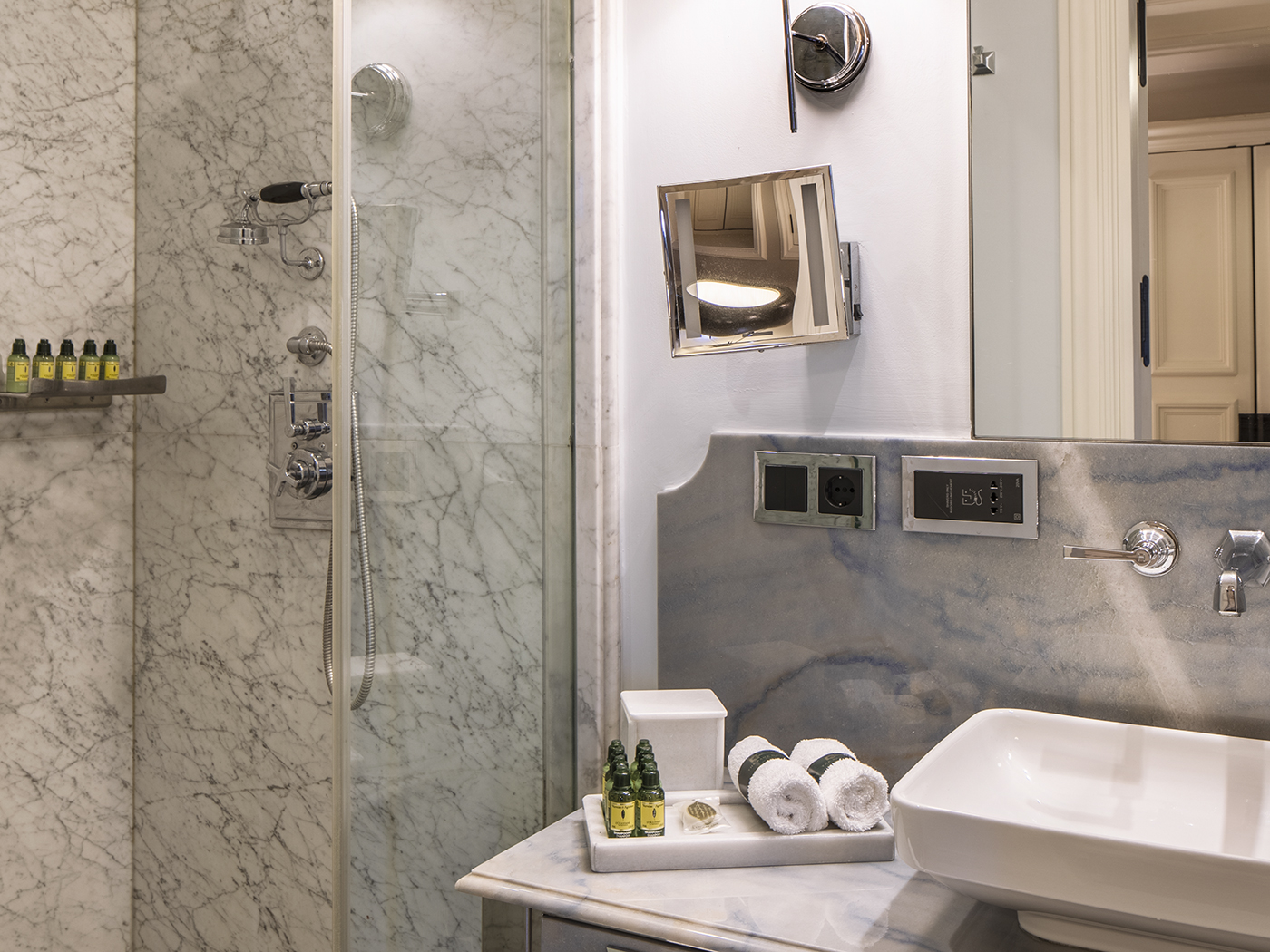 Bank Hotel Istanbul Executive Suite R 10