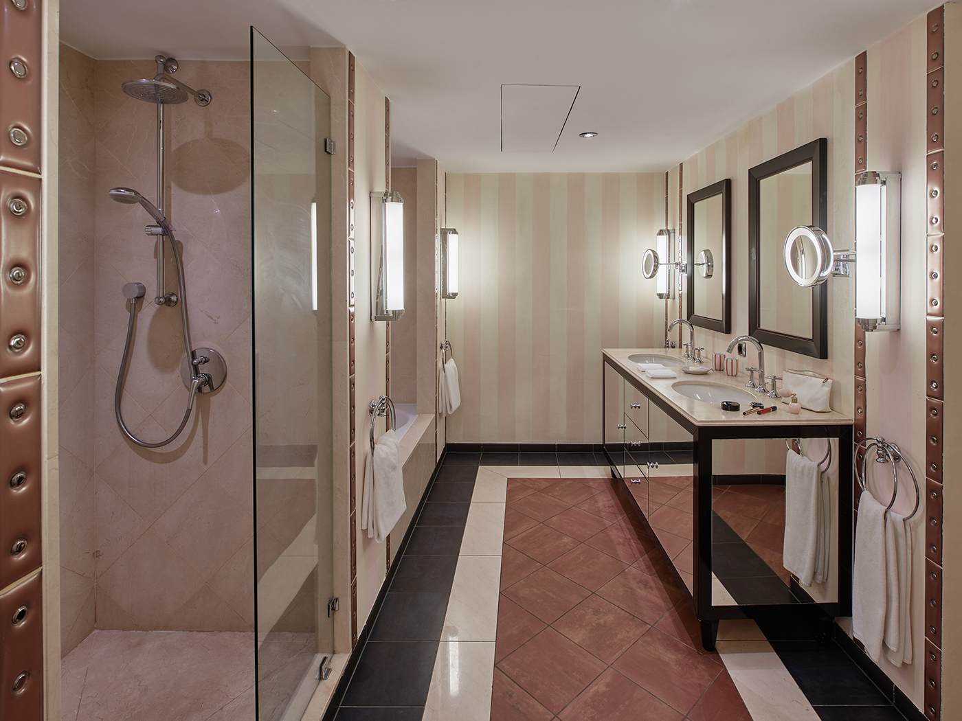 Seaside Palm Beach Master Suite R 4