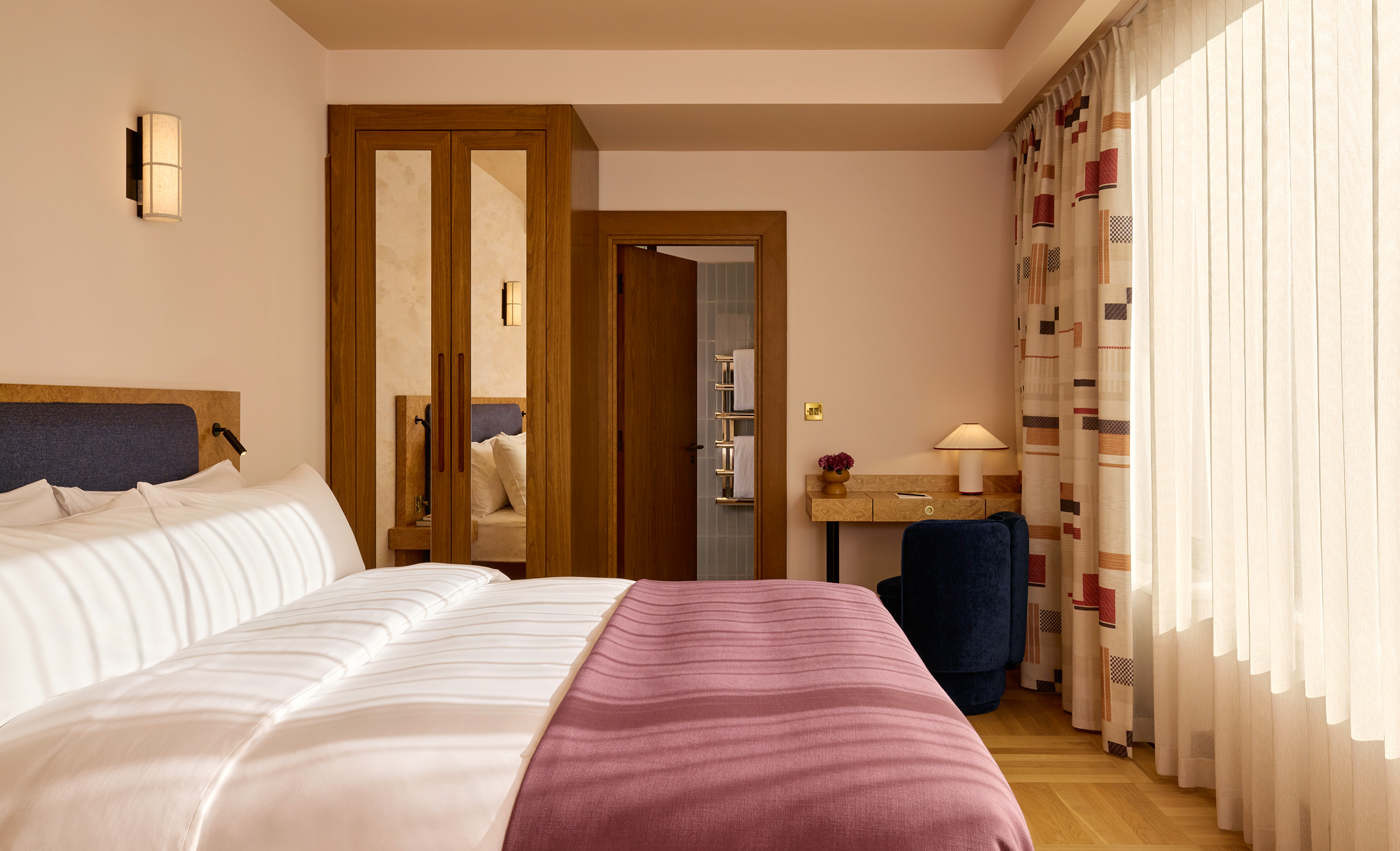 G 17 Sir Devonshire Square Hotel London