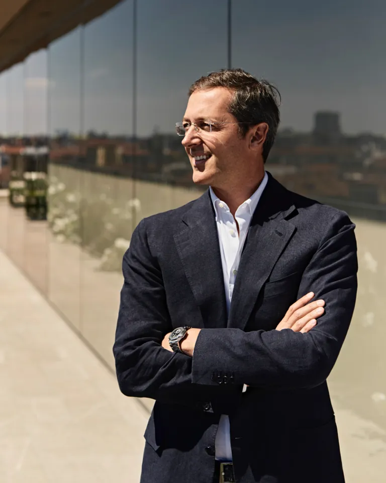 002 Viu Milan Antonio Viscardi