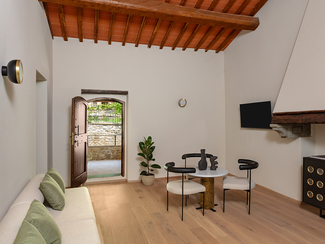 Chapter Chianti 2 Bedroom Suite R 04