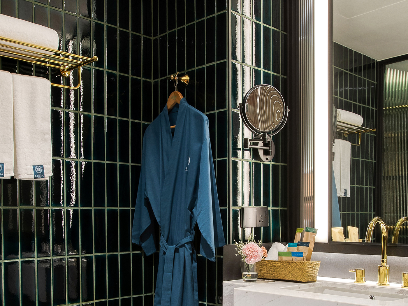 The Luma Fern Cosy Hollywood R 02