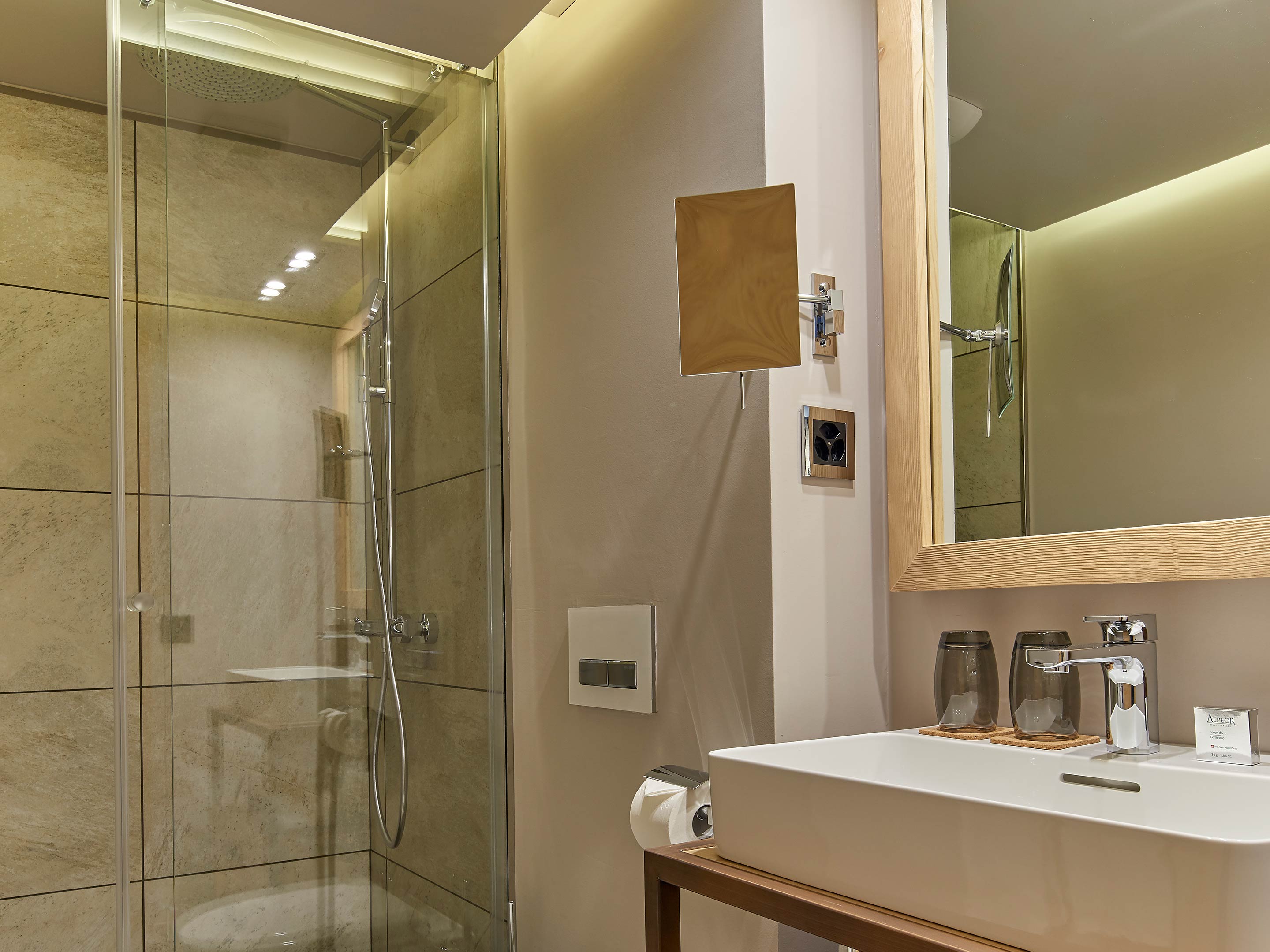 Chandolin Boutique Hotel Bathroom in Chandolin