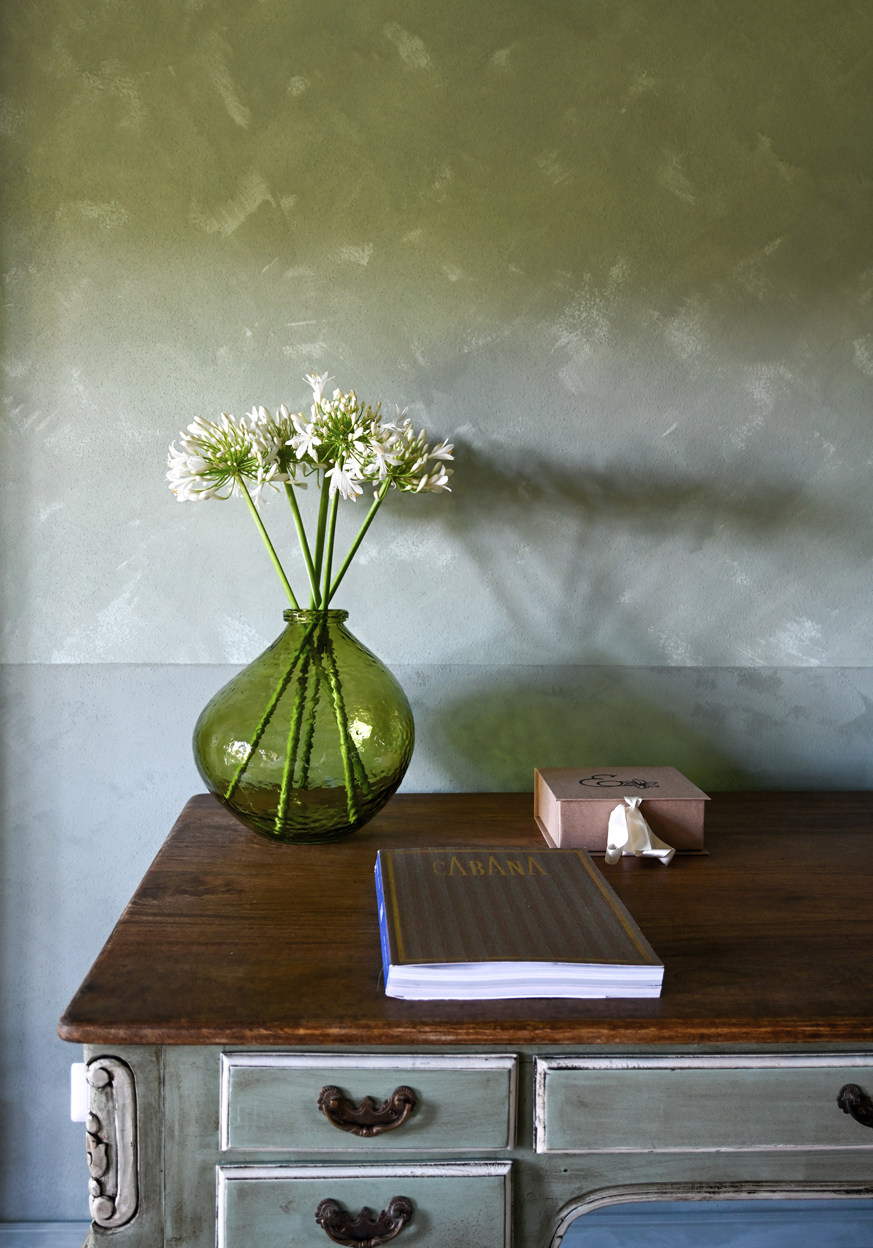 G 18 Elizabeth Country House