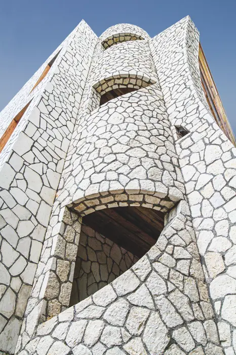 G 14 Rockhouse Hotel