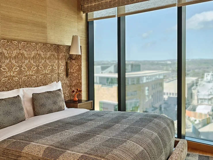 Austin Proper Hotel Premier King View V4 R 01