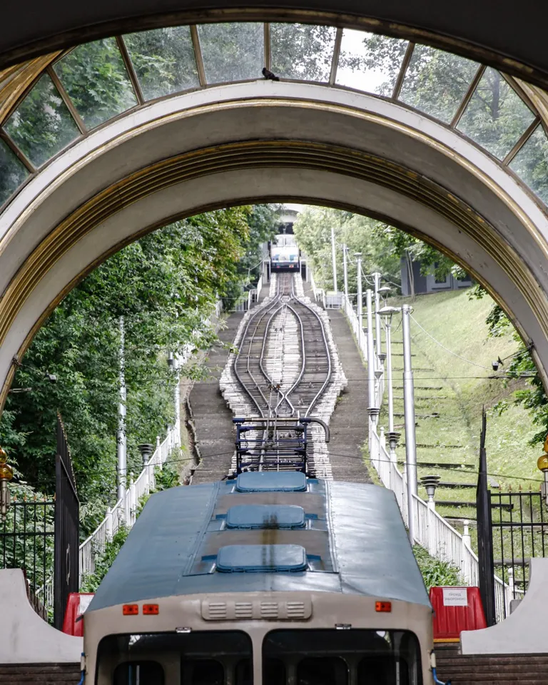 16 MBO Bursa Vasily Grogol Kristina Skripka Neighborhood Funikular