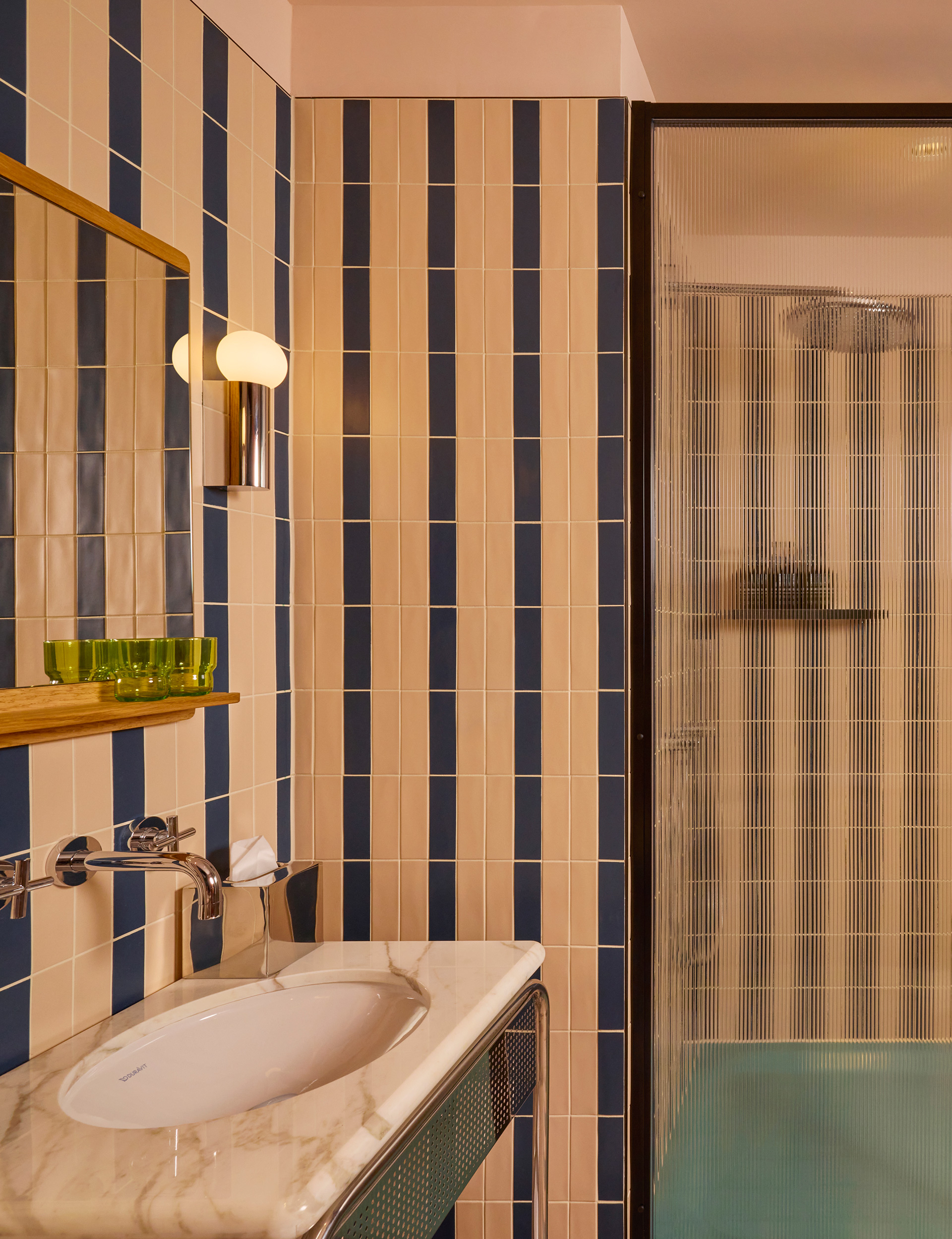 G 14 Sir Devonshire Square Hotel London