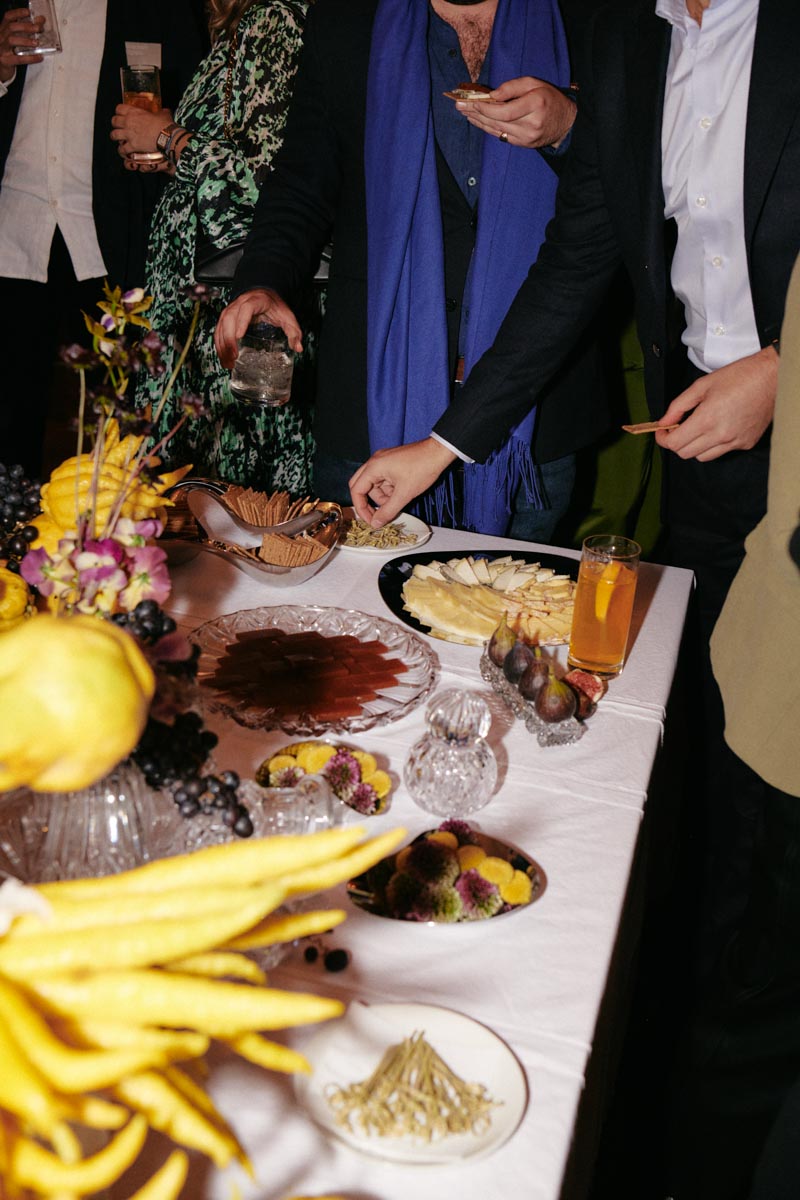 DH SALES23 S London Travel Pro 14