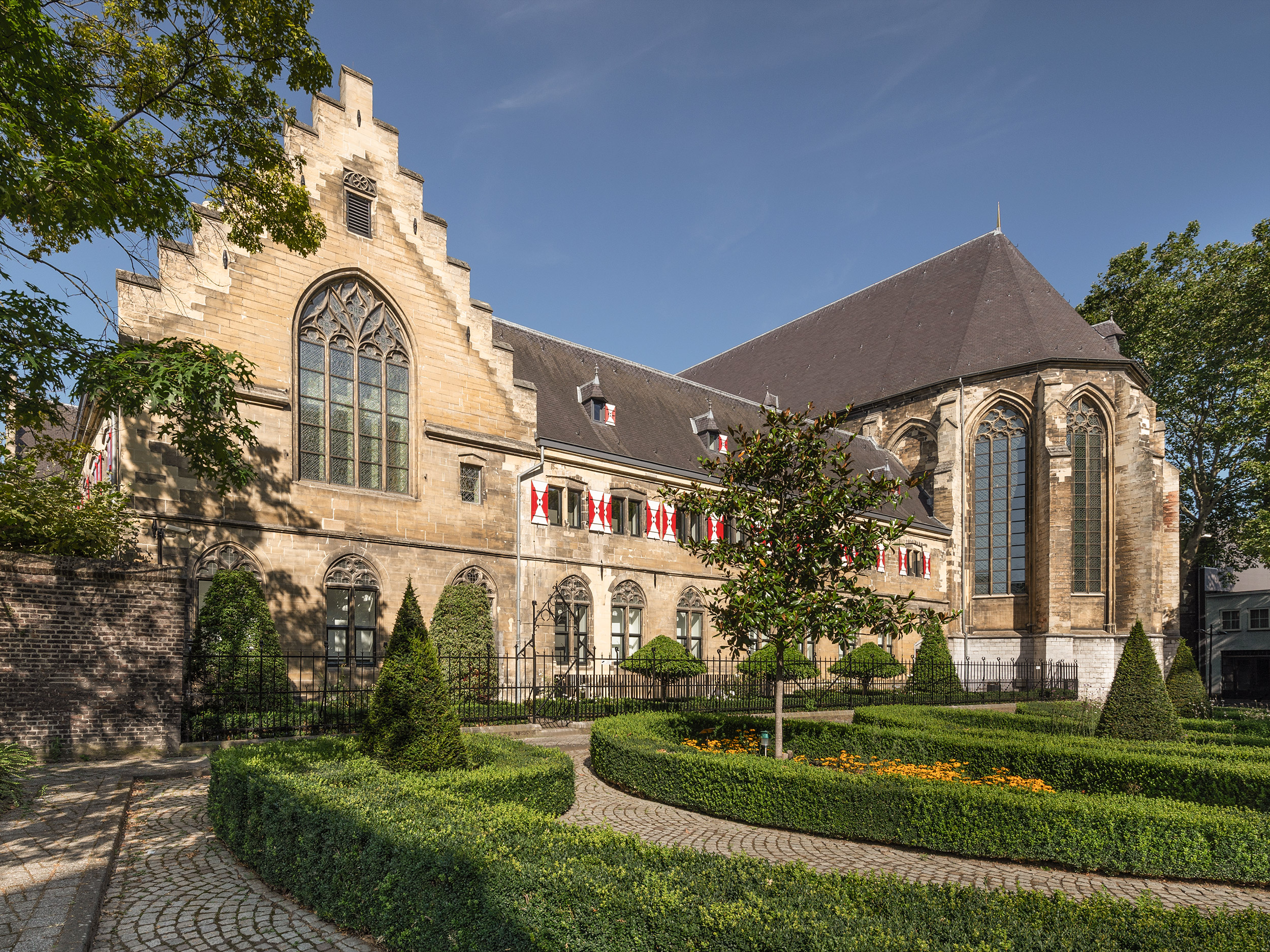 G 24 Kruisherenhotel Maastricht