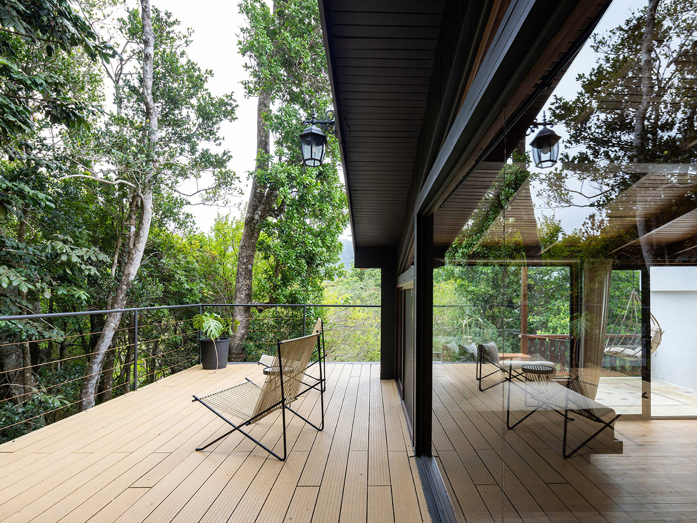 Hotel Belmar Canopy Room R 03